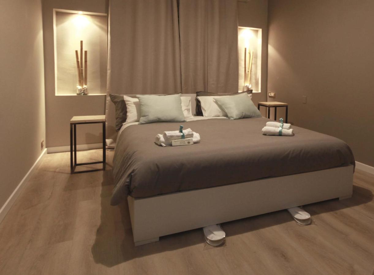 Acquachiara Iseo Deluxe Bed & Breakfast Iseo Center With Garden And Parking Inside Foresteria Exterior foto