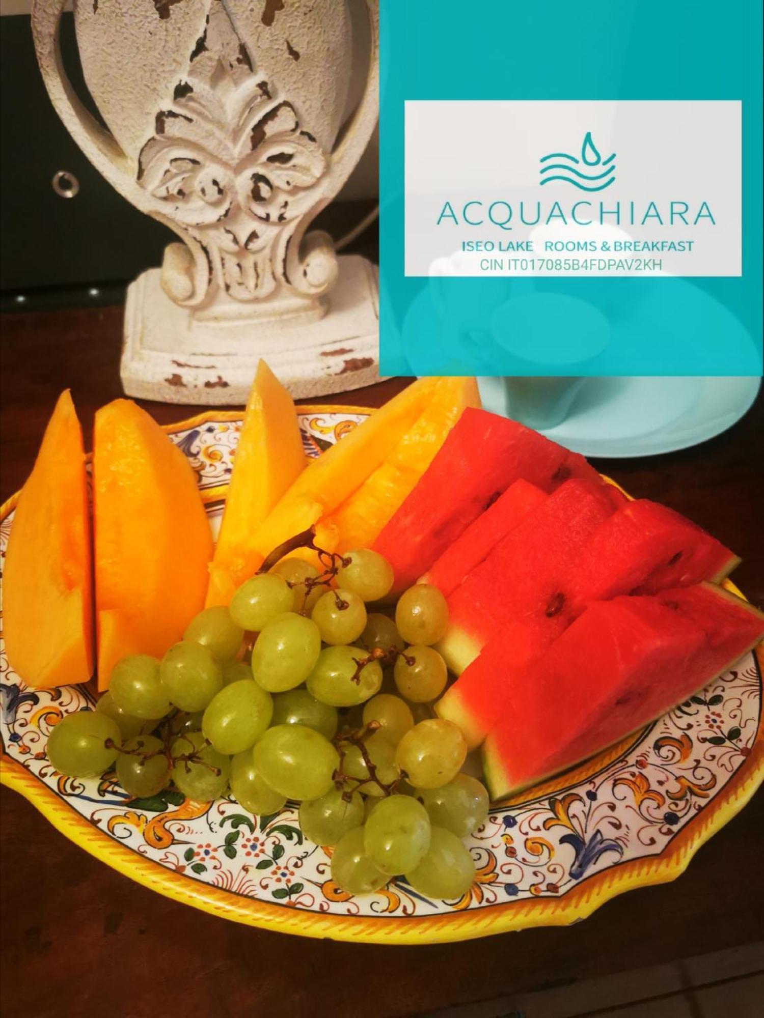 Acquachiara Iseo Deluxe Bed & Breakfast Iseo Center With Garden And Parking Inside Foresteria Exterior foto